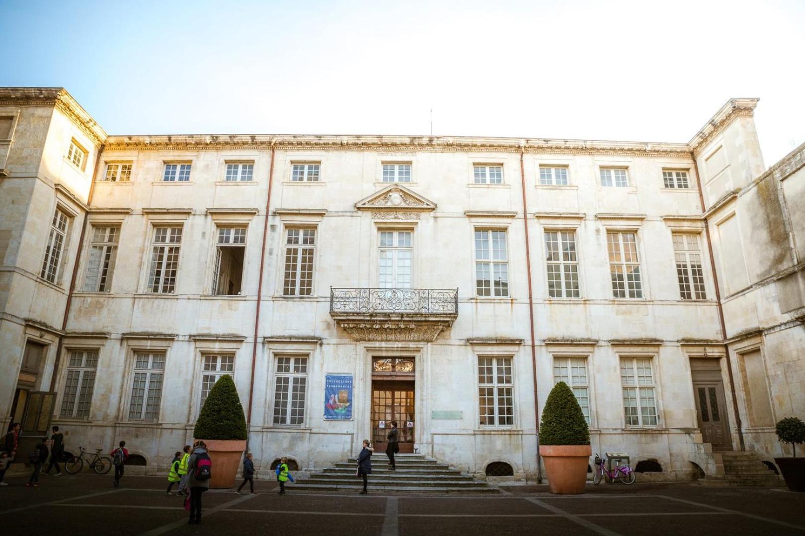Studio Centre Historique, Gare A Proximite Nimes Exterior photo